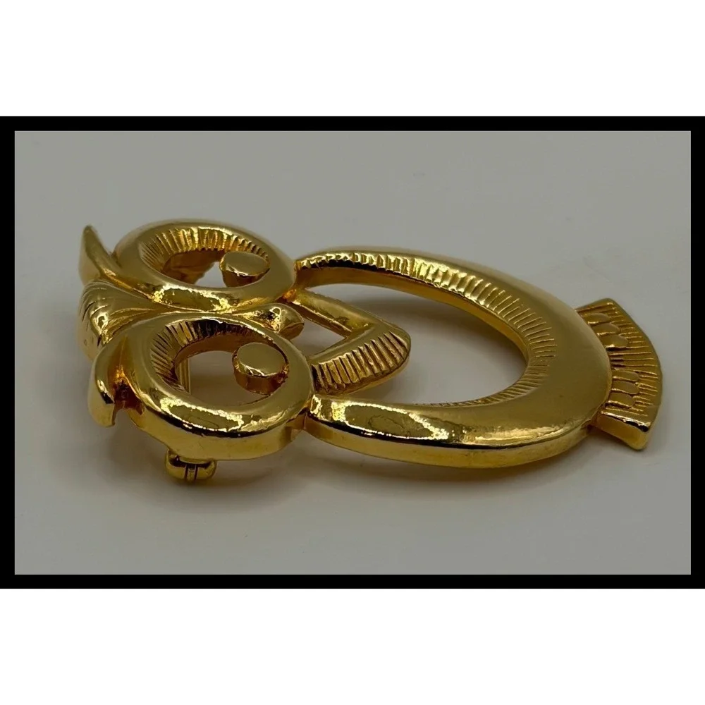 Unbranded Owl Brooch Women Small Gold Tone Textured Open Body Bird Jewelry